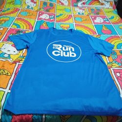 Run Club Unisex Teeshirt Size Large 