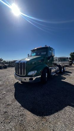 579 Peterbilt