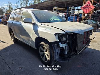 2008 Toyota Highlander (Parts Only)