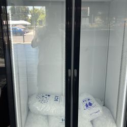 Ice freezer refrigerator