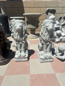 New Set ofLions made out of cement