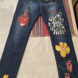 Pants Small  Brand New 