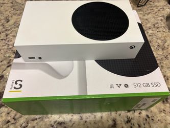 Xbox Series S 512GB + GameSir Controller + Original Box
