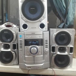 STEREO SONY AND WOOFER