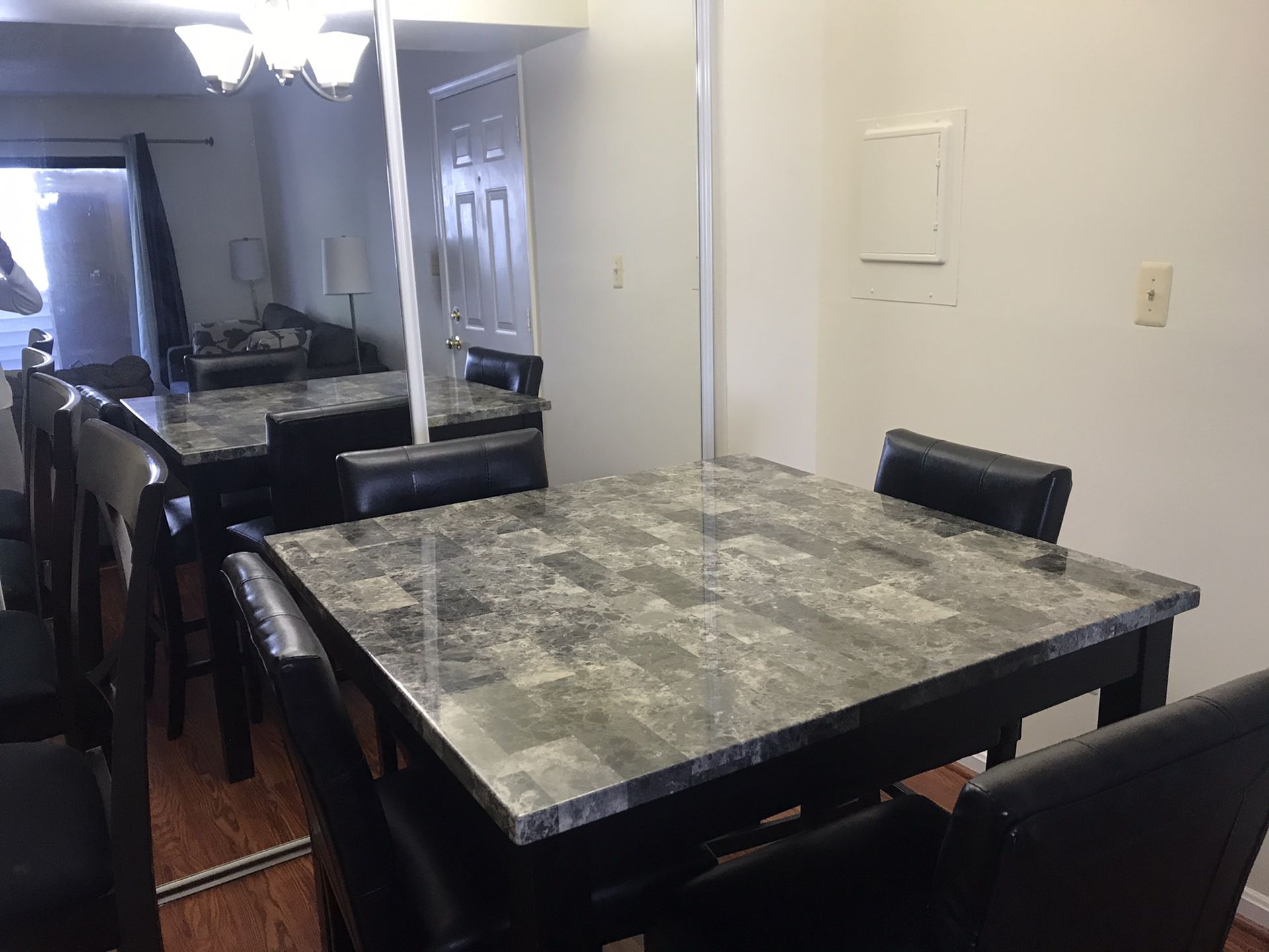 Dining room table w/ four chairs
