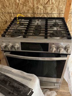 GE stove/range