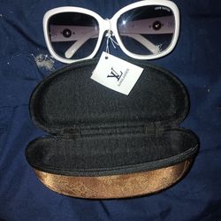 Louie Vuitton Sunglasses