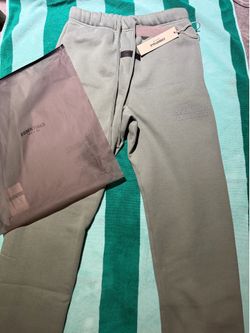 Essentials sweats ‘sycamore’