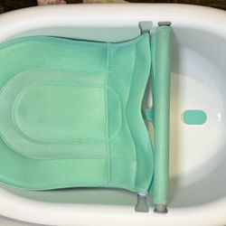 Frida Baby Bath Tub