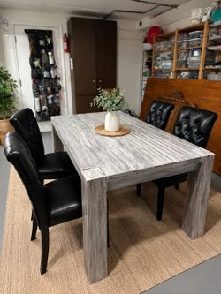 Farmhouse dining set + 4 chairs / delivery ready