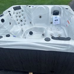 Dr. Wellness Tranquility G6 Spa (MAIN)