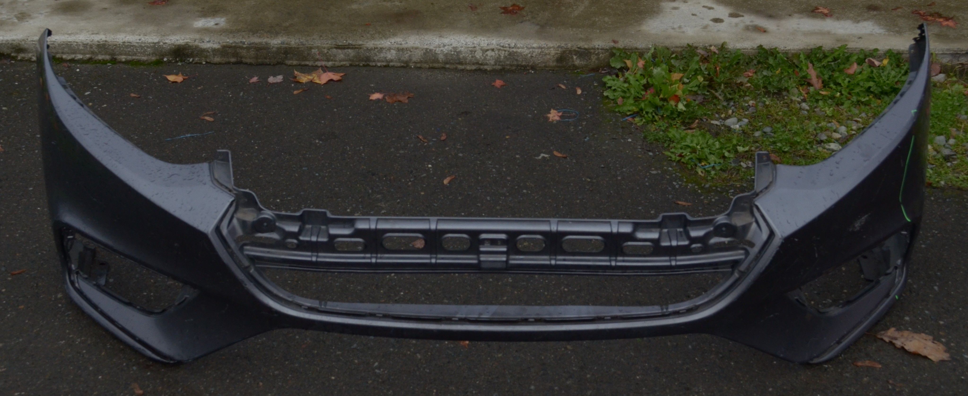 USED REF#U0407 || 2019-2021 HONDA INSIGHT || FRONT BUMPER COVER ONLY