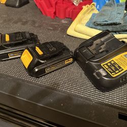 Dewalt 20v Batteries + Charger