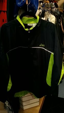 ASICS Lightweight Jacket Size Large