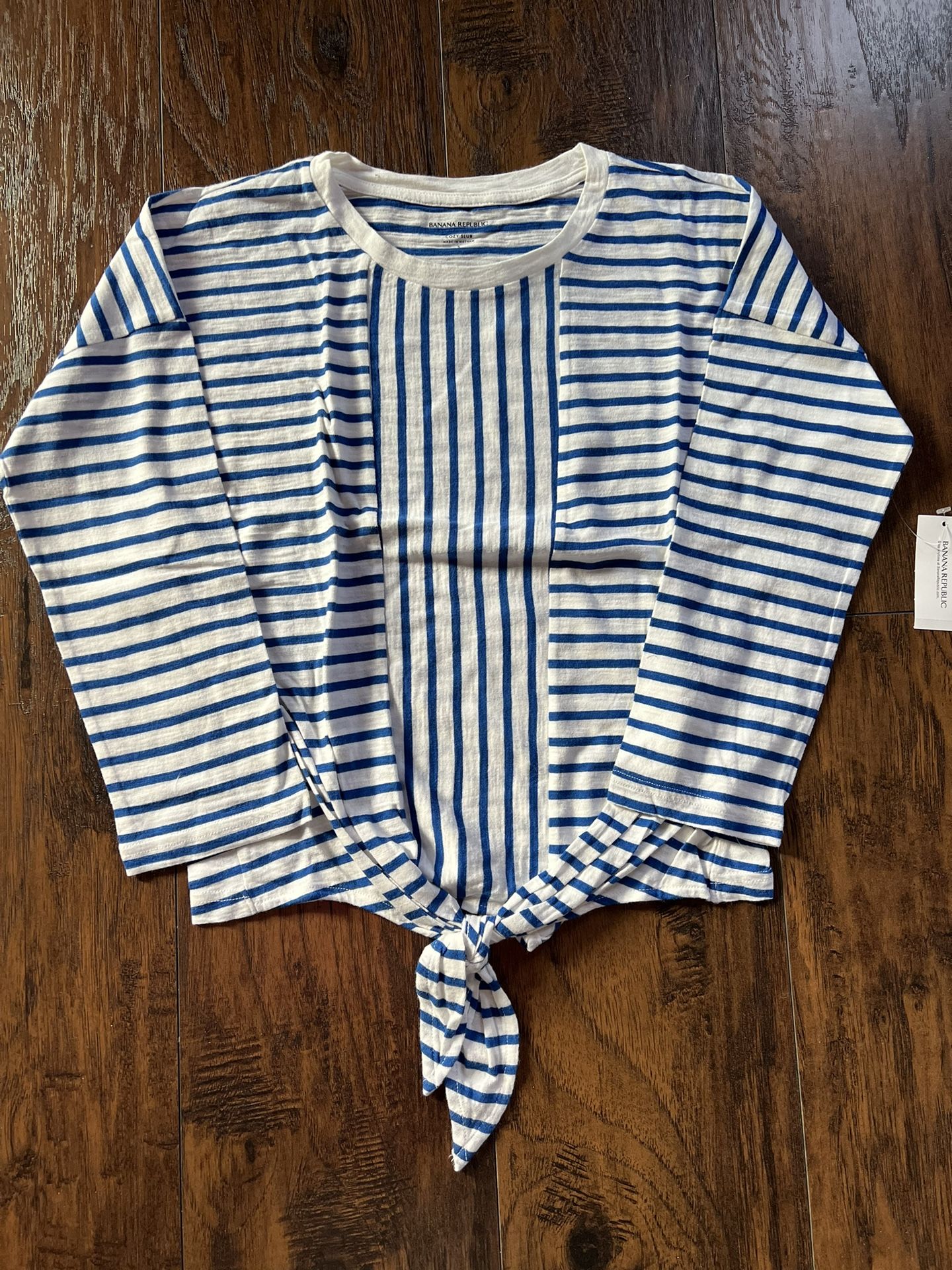Banana Republic Relaxed Crop Long Sleeves