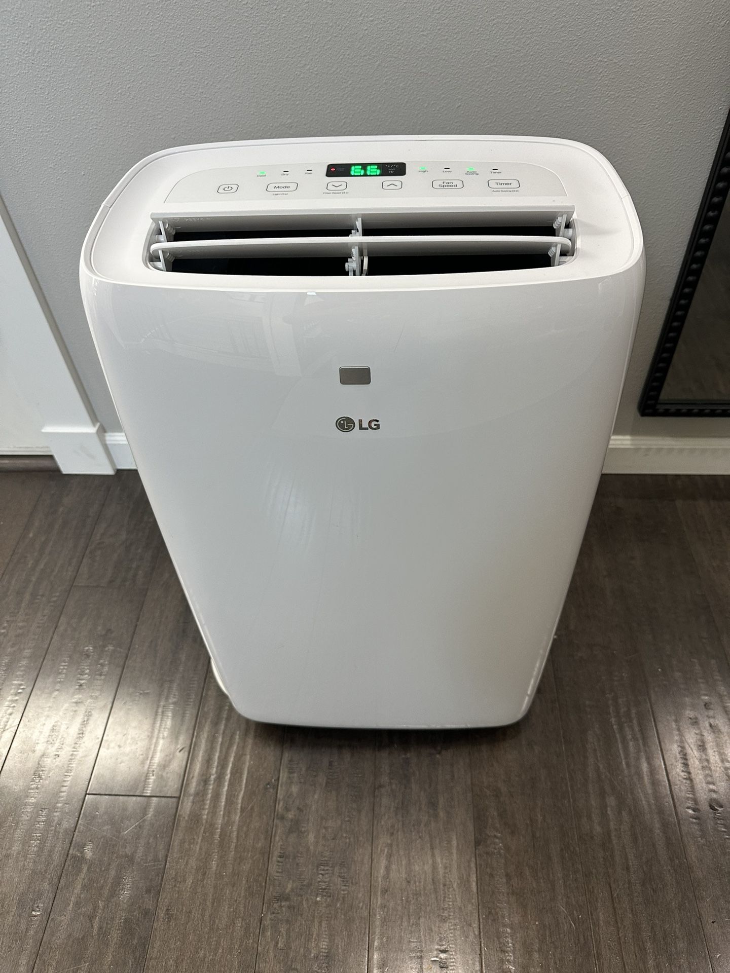LG 6,000 BTU Portable Air Conditioner, 115V, Cools 250 Sq.Ft. with LCD Remote Control in White