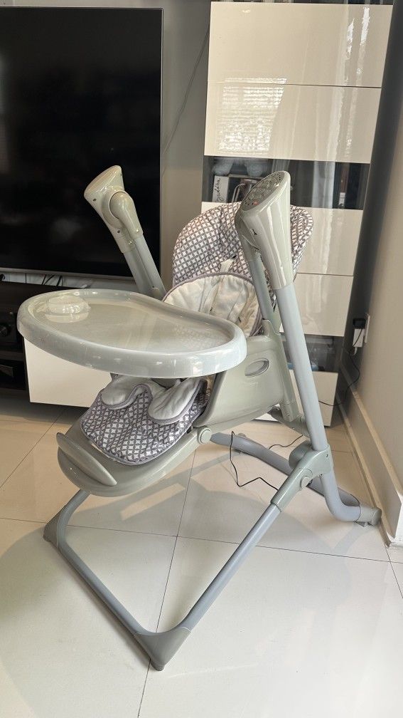 Primo 2-in-1 Smart Voyager Swing and High Chair