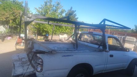 Raqueta porta escalera 70 y medio por 84 de largo