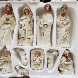 Vintage Nativity Set Porcelain Holy Family Christmas Holiday Navidad