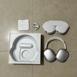 Apple AirPods Max Silver