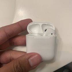 AirPods