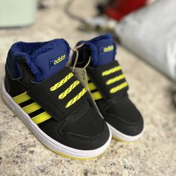 Boy Shoes / Adidas 