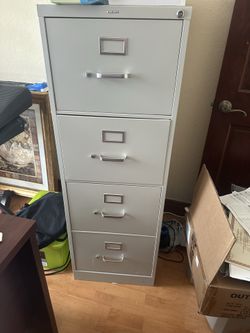 File Cabinet 4 drawer