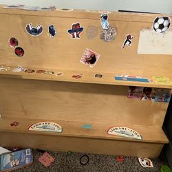 Free Kid Bookshelf