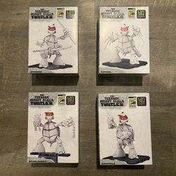 In Hand, Brand New, Never Opened 2024 SDCC Playmates / Nickelodeon Exclusive TMNT Teenage Mutant Ninja Turtles - Set of 4 Black & White Figures