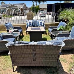 Brand New Patio Outdoor Furniture Set With Fire Pit 