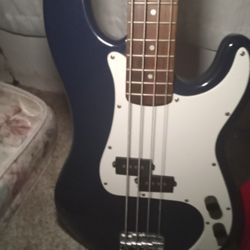 Squire P-Bass