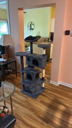 Cat tree