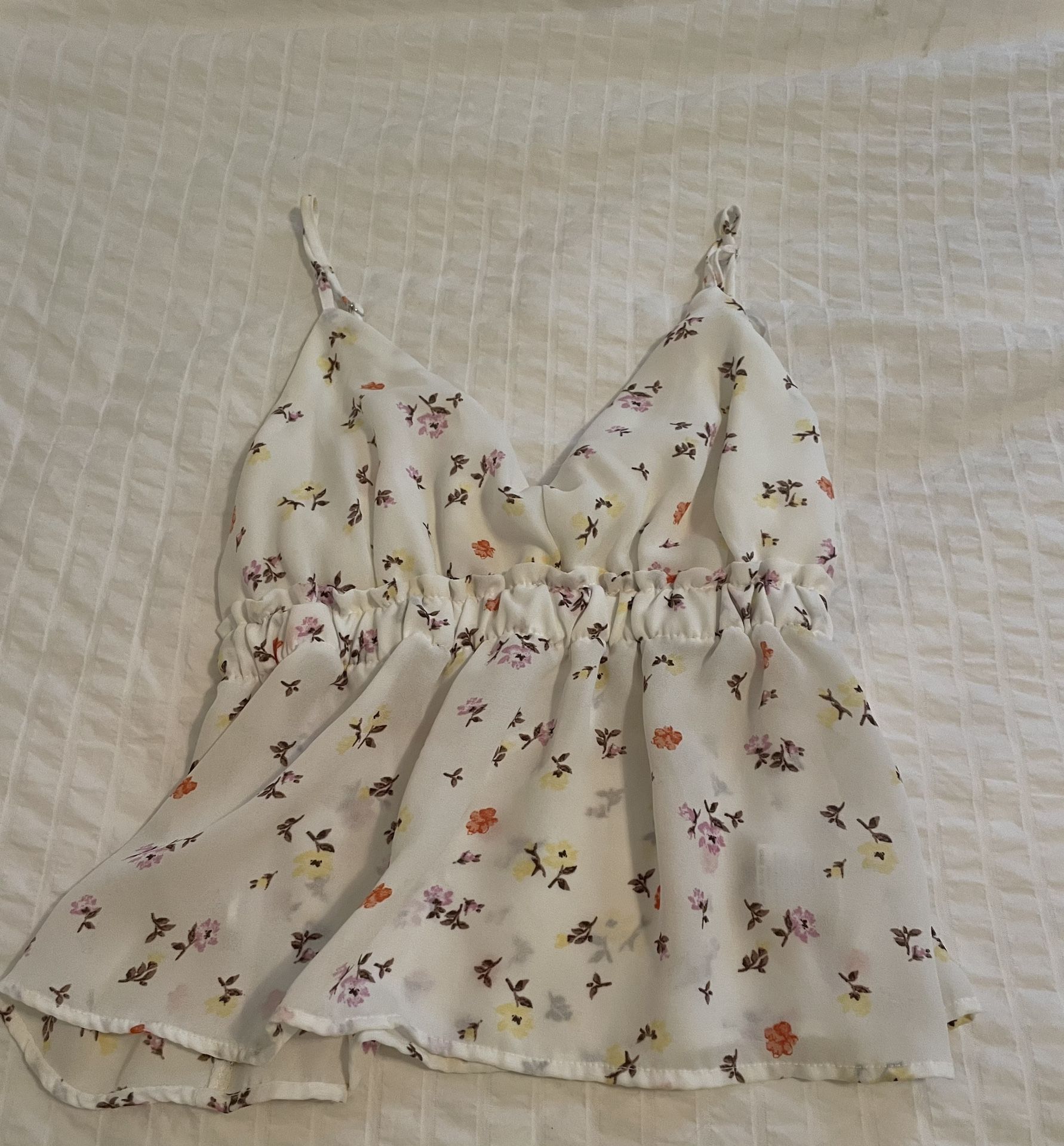 Floral White Flowy Tank top size s
