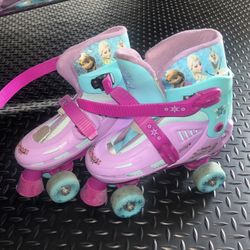 Frozen Roller Skates 