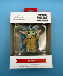 STAR WARS - Grogu (Mandolorian) Hallmark Christmas Ornament