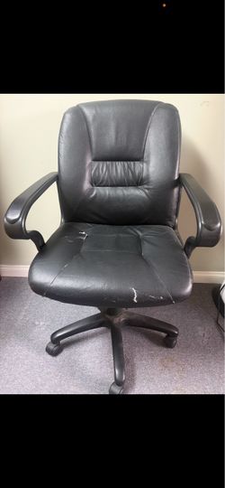 Office Chair with Armrests
