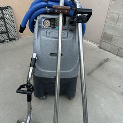 Carpet Cleaning Machine