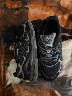ASICS Men’s Gel NYC