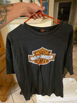 Vintage Harley-Davidson Motorcycles Short Sleeve Crew Neck T Shirt, HD-Buenos Aires, Argentina
 Size XL
Great condition