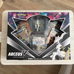 Arceus V Figure Collection Box