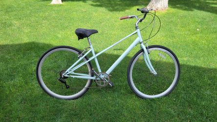 Schwinn Admiral Hybrid Bike
