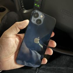 Straight Talk iPhone 13 