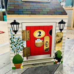 Melissa & Doug Wooden Doorbell House