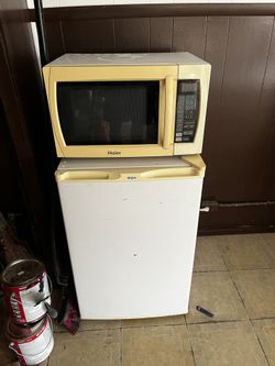 Haier Mini Fridge And Microwave 