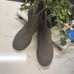 Ladies boots 
