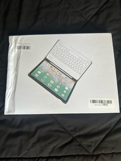 Wireless keyboard case