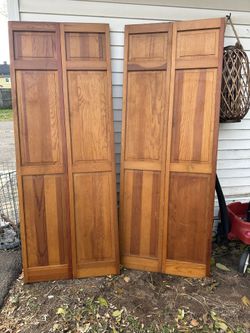 Set Of 2 Bifold Wooden Doors.