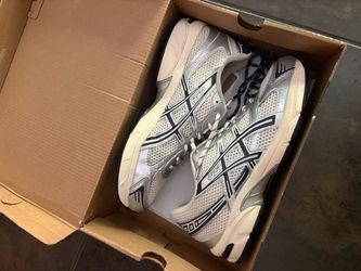 ASICS Gel Running Sneakers White Silver Black