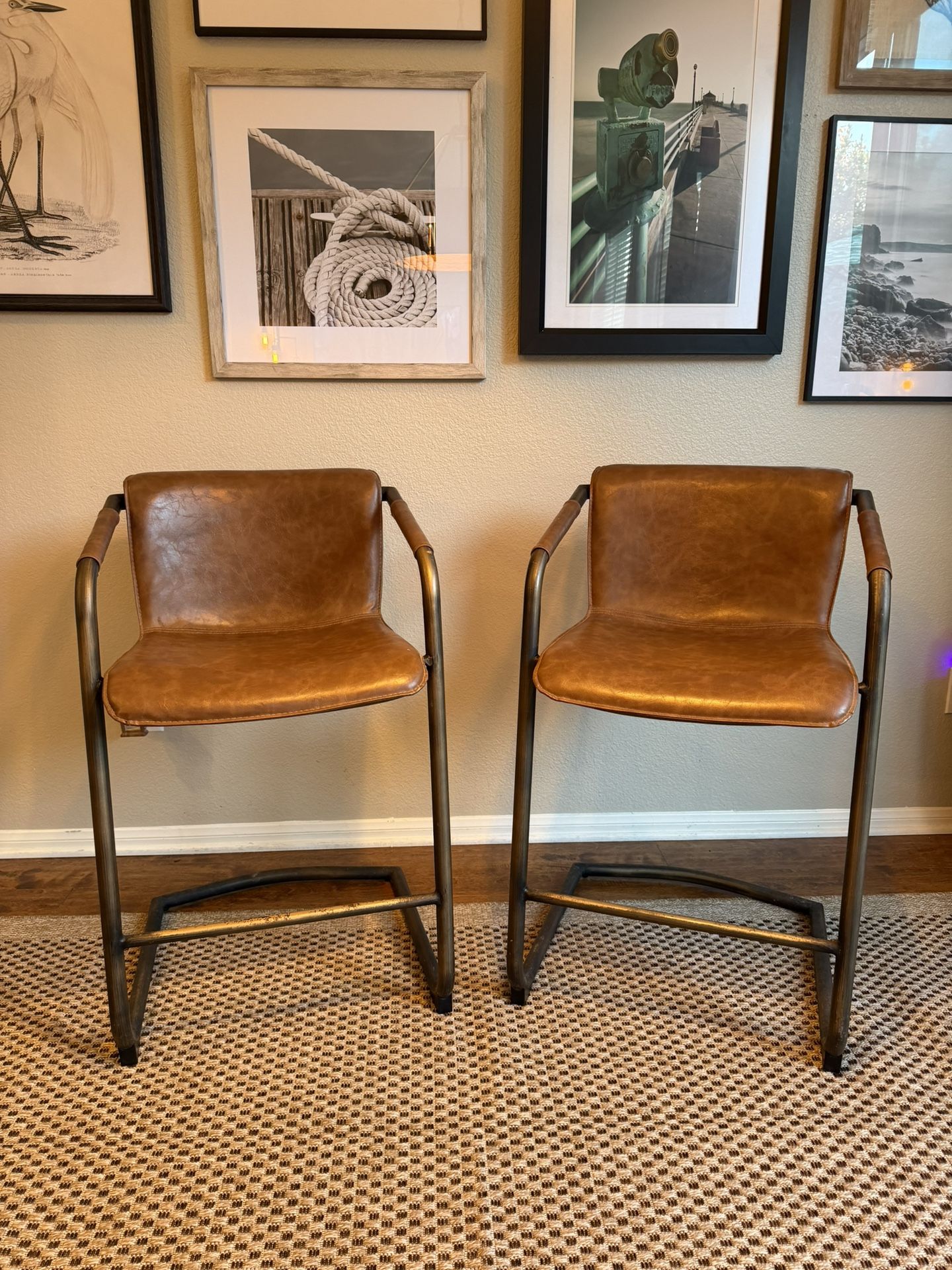 Very Cool Counter Stools 