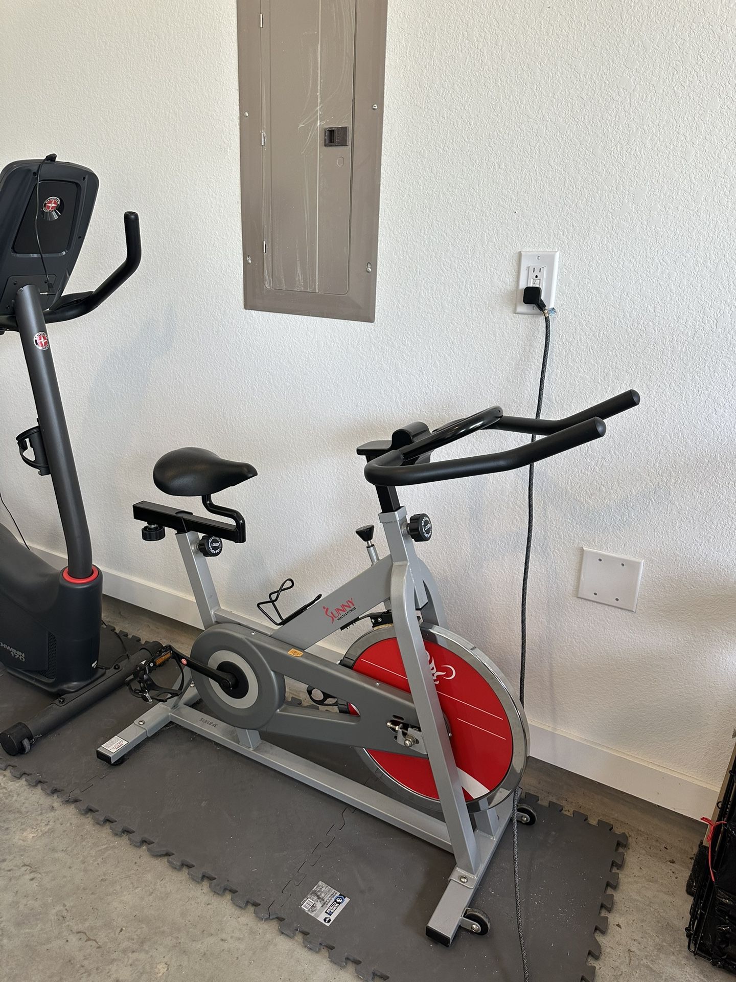 Sunny Health & Fitness Indoor Stationary Bike